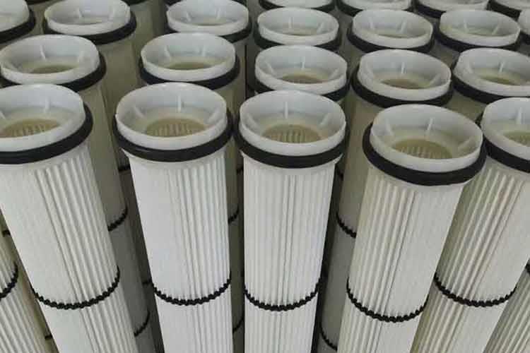 风机华体hth登录入口_华体（中国）垂直安装时，脉冲清灰，粉尘易清落沉降至灰斗，效果好