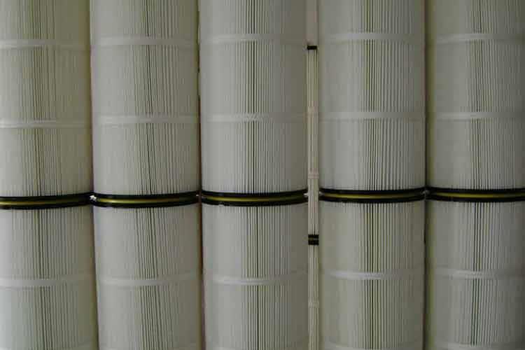 聚酯纤维华体hth登录入口_华体（中国）停机后，在无引风的情况下仍应开动喷吹清灰机构